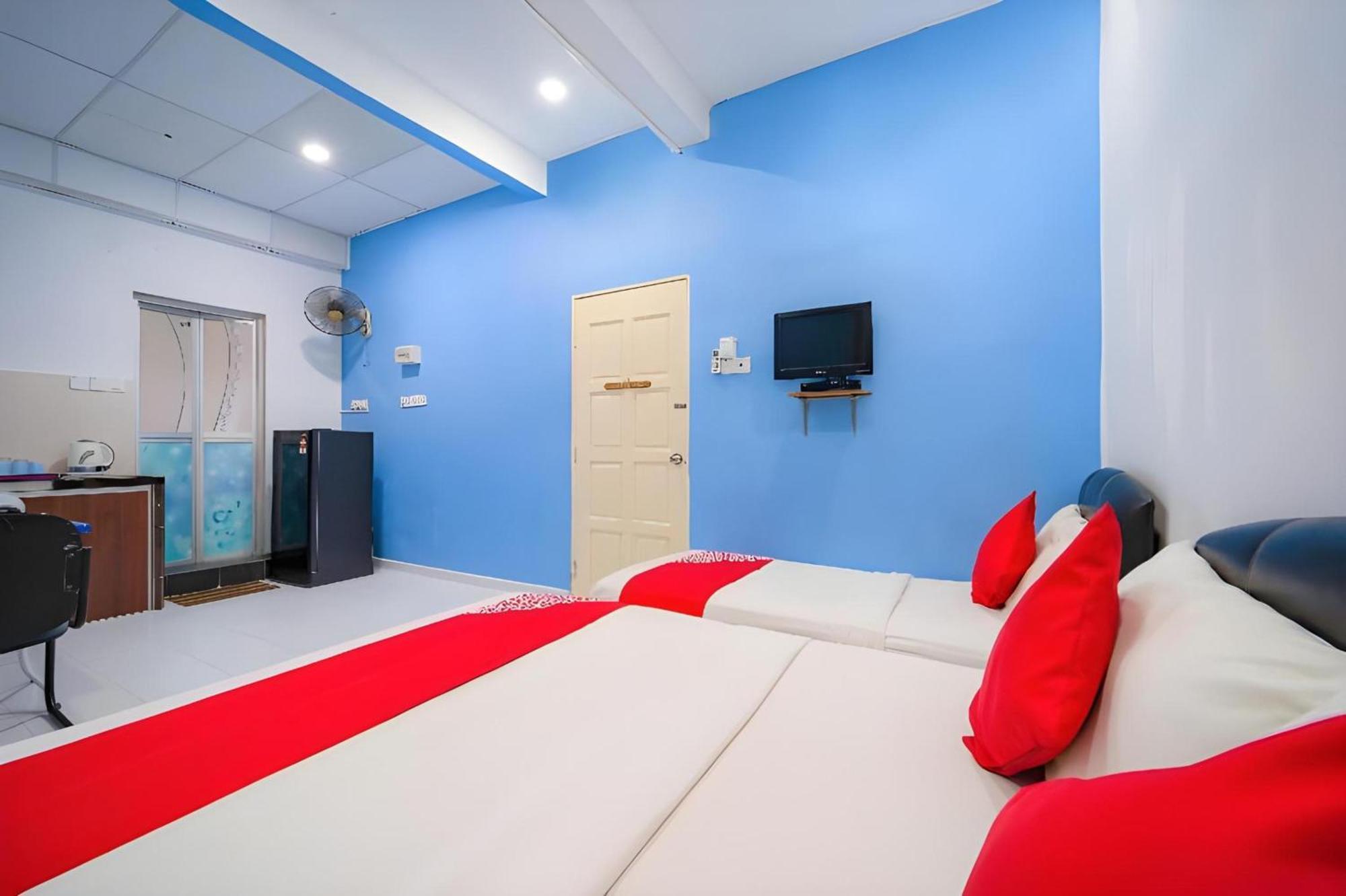 Super Oyo 89807 My Budget Home Batu Feringgi Bagian luar foto
