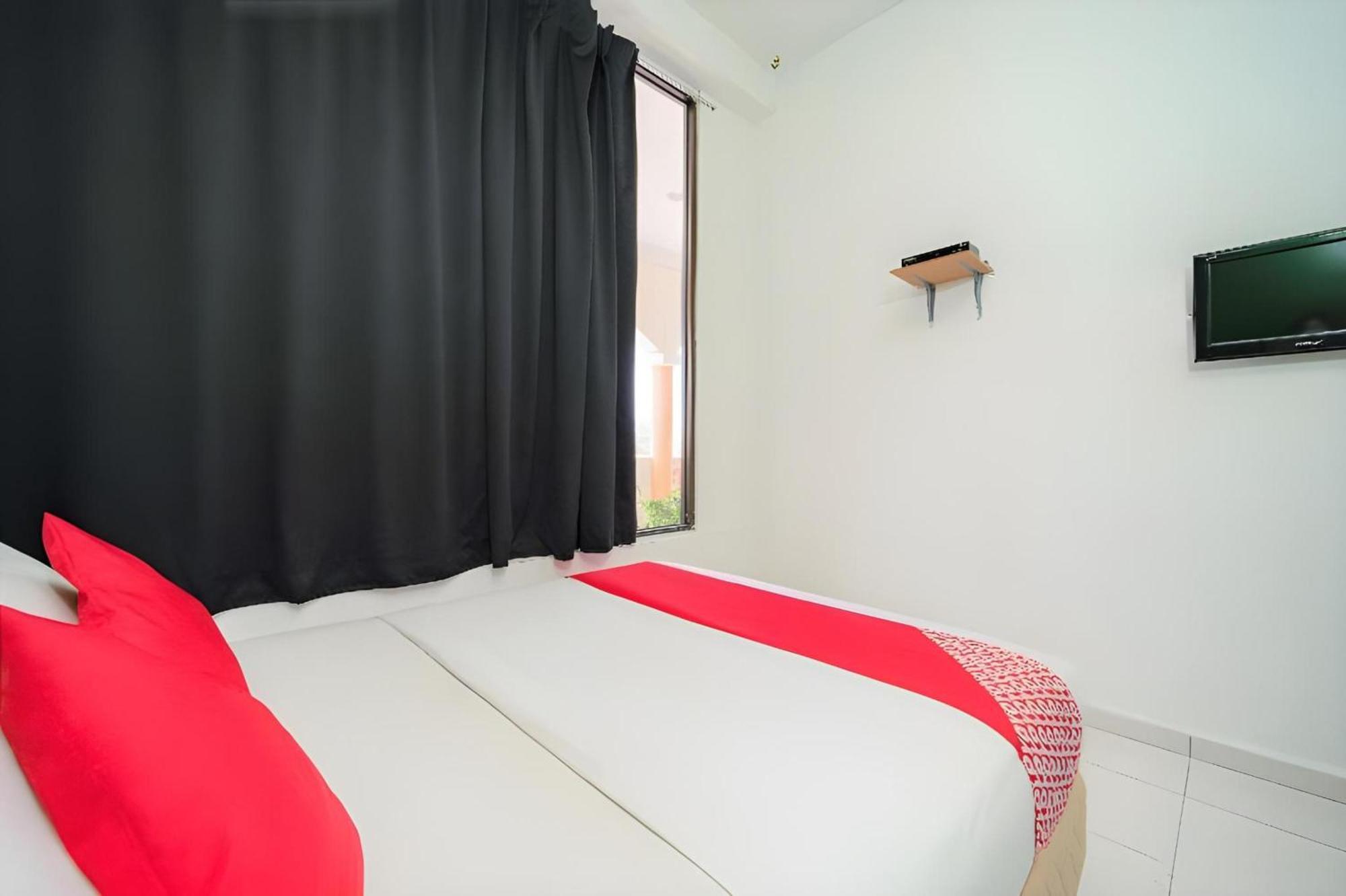 Super Oyo 89807 My Budget Home Batu Feringgi Bagian luar foto